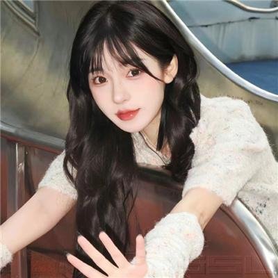 「再见」中的女人